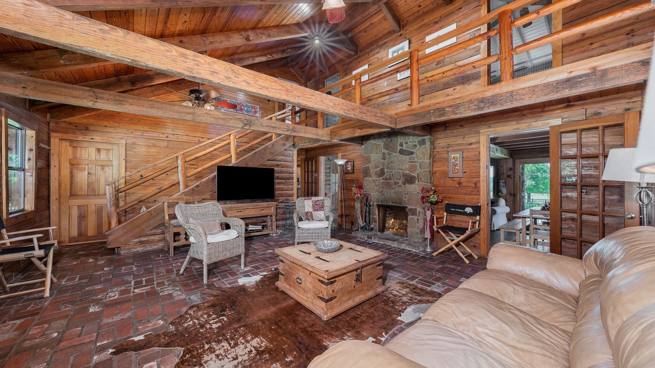 Photo of Bedroom in Cross Roads