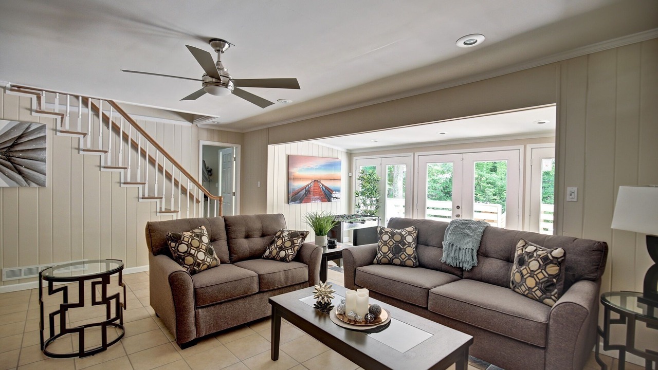 Photo of Bedroom in East Point