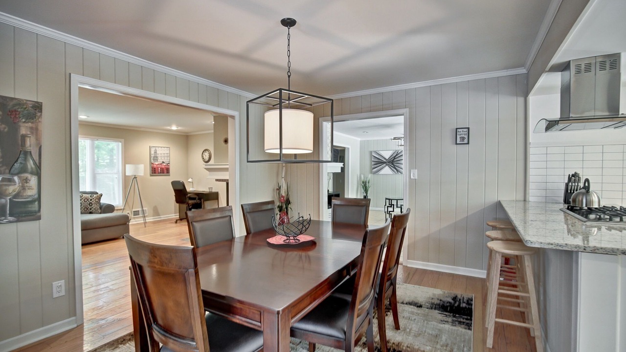 Photo of Bedroom in East Point