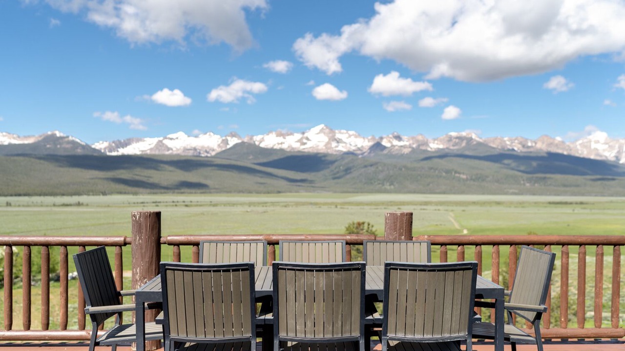 Photo of Others in Stanley