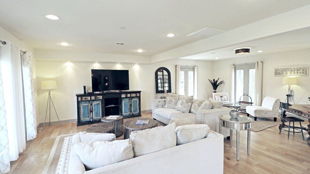 Photo of Livingroom in Texas Medical Center