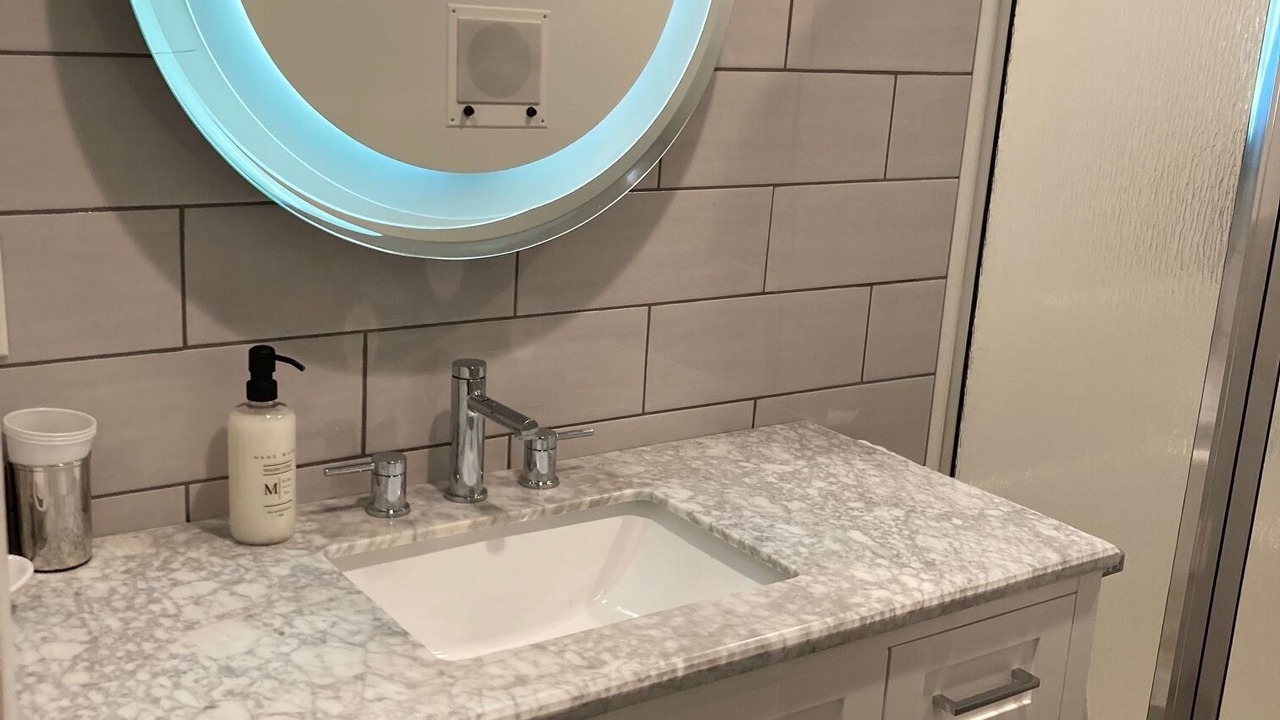 Photo of Bathroom in Glen Arbor