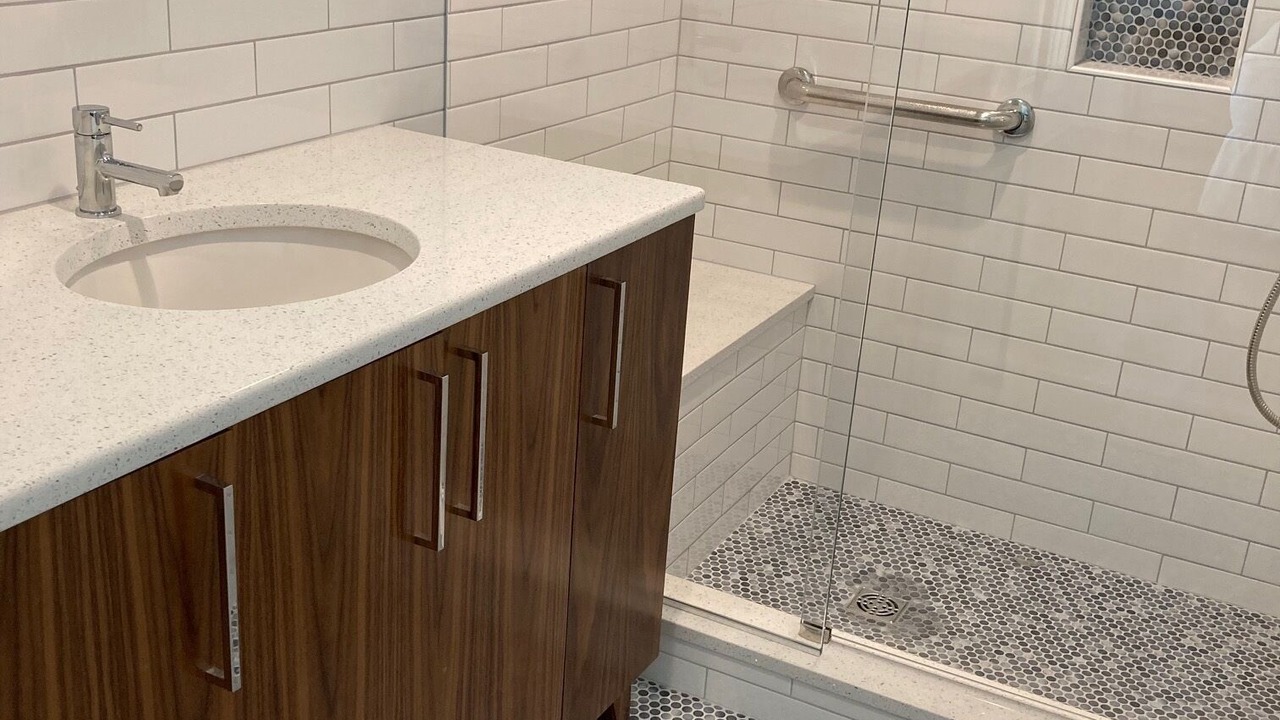Photo of Bathroom in Glen Arbor