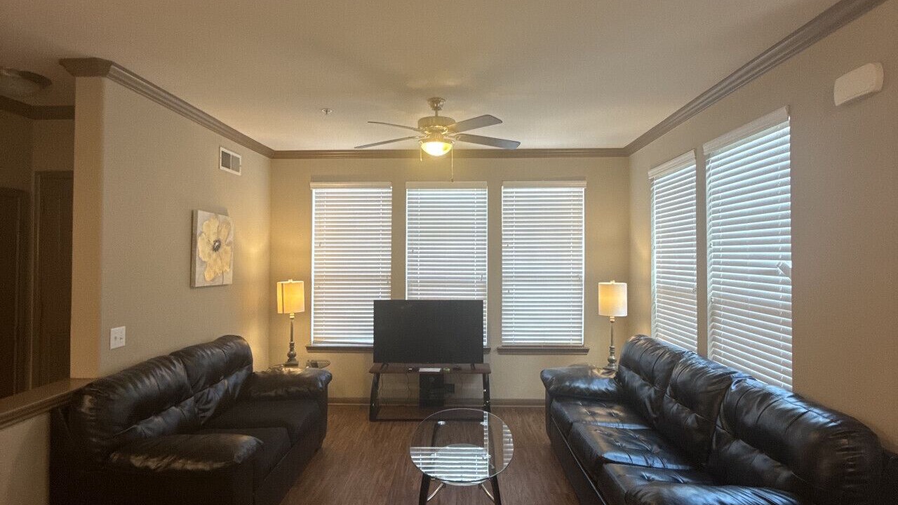 Photo of Livingroom in Grogan's Mill