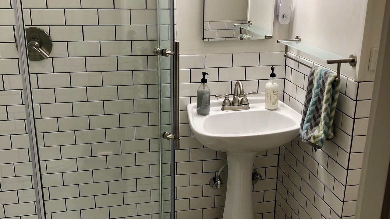 Photo of Bathroom in Long Mott