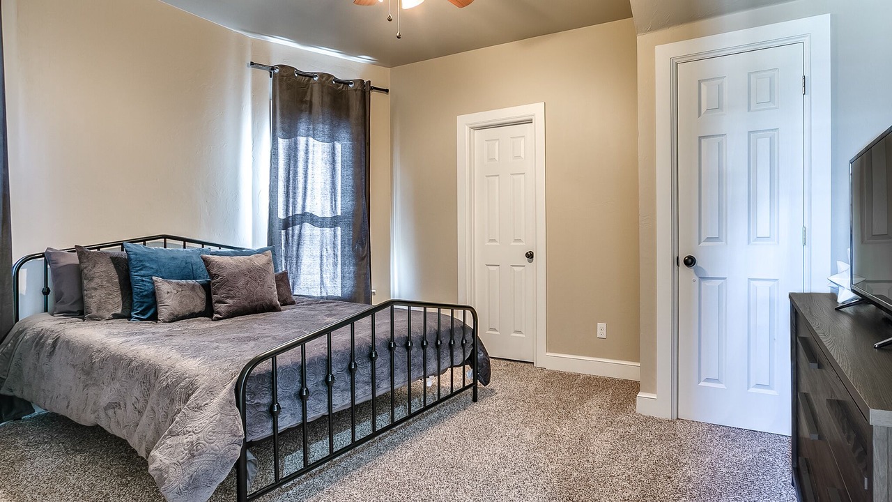 Photo of Bedroom in Central Oklahoma City