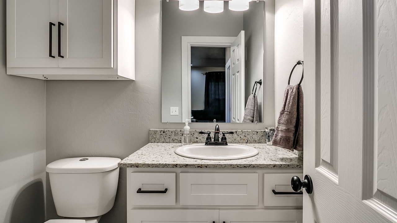 Photo of Bathroom in Central Oklahoma City