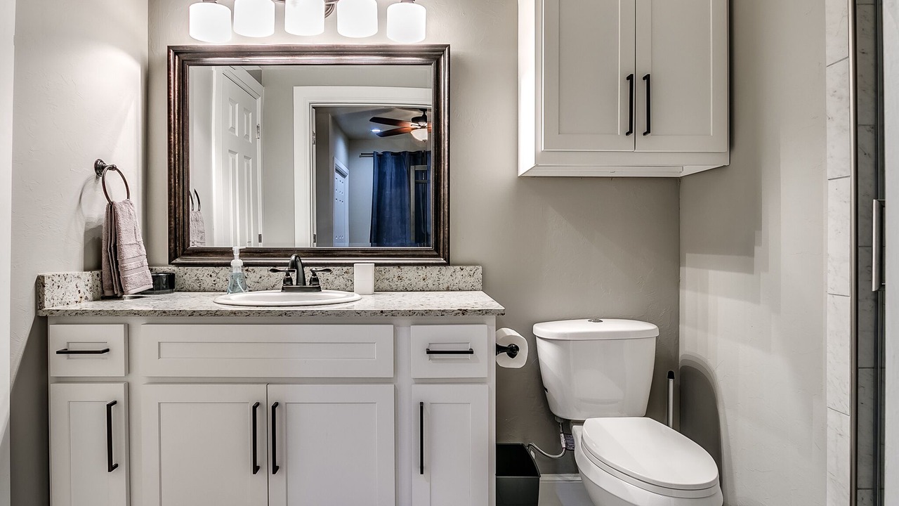 Photo of Bathroom in Central Oklahoma City