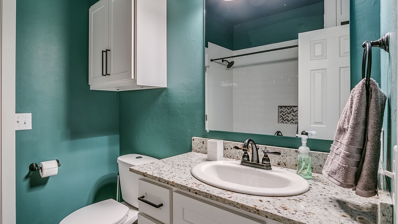 Photo of Bathroom in Central Oklahoma City