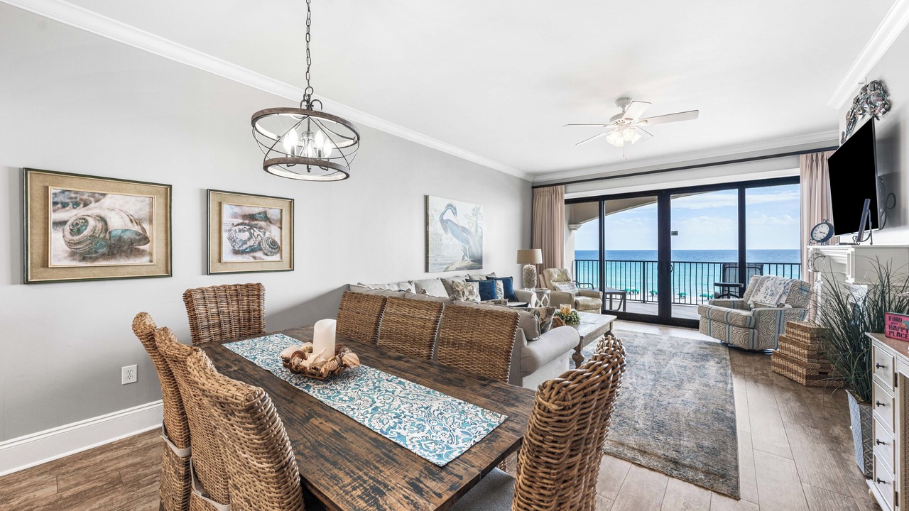 Photo of Livingroom in Crystal Beach