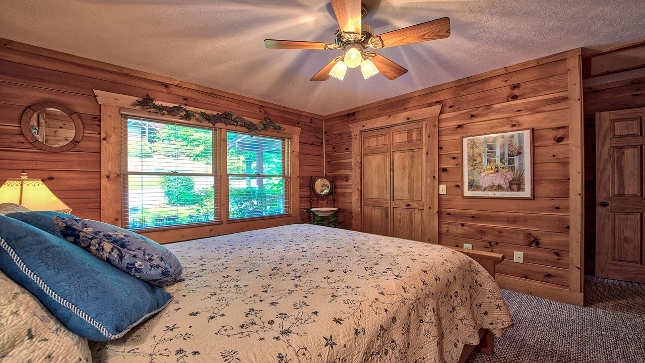 Photo of Others in Maggie Valley