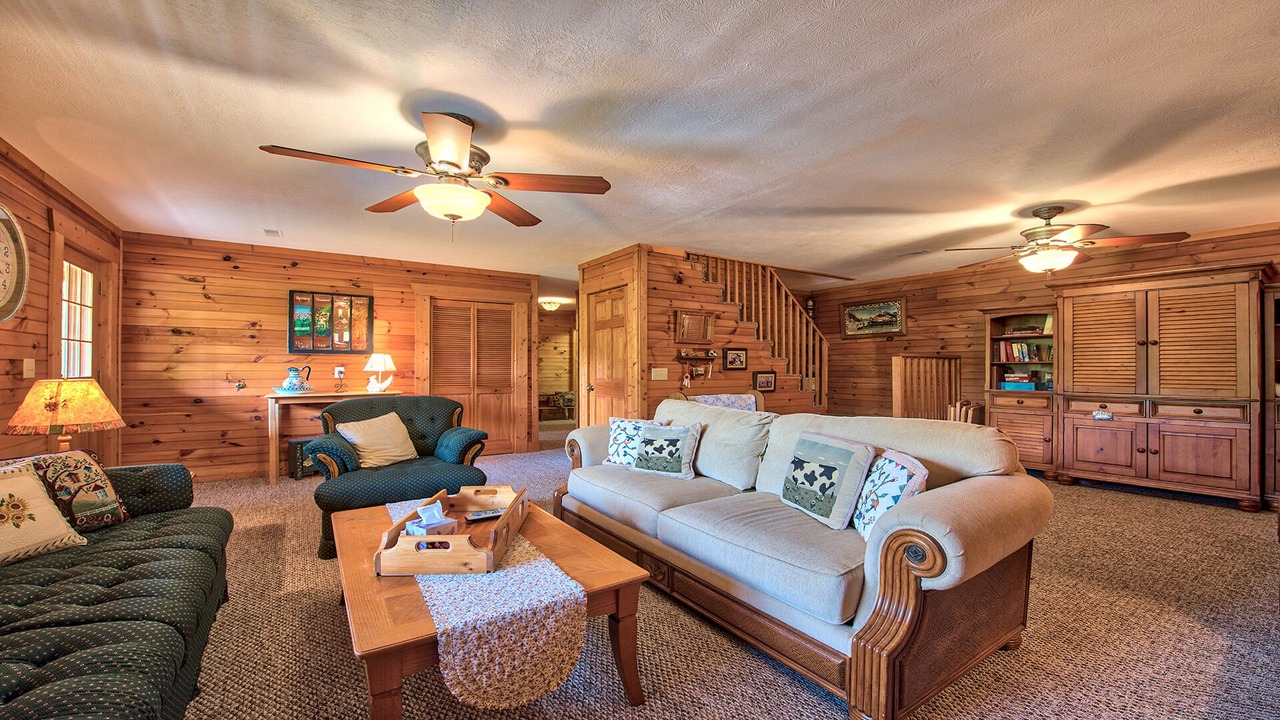 Photo of Bedroom in Maggie Valley