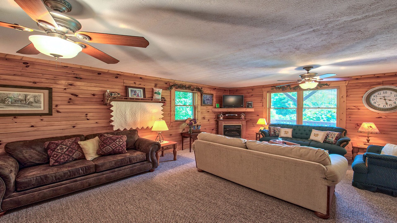 Photo of Others in Maggie Valley