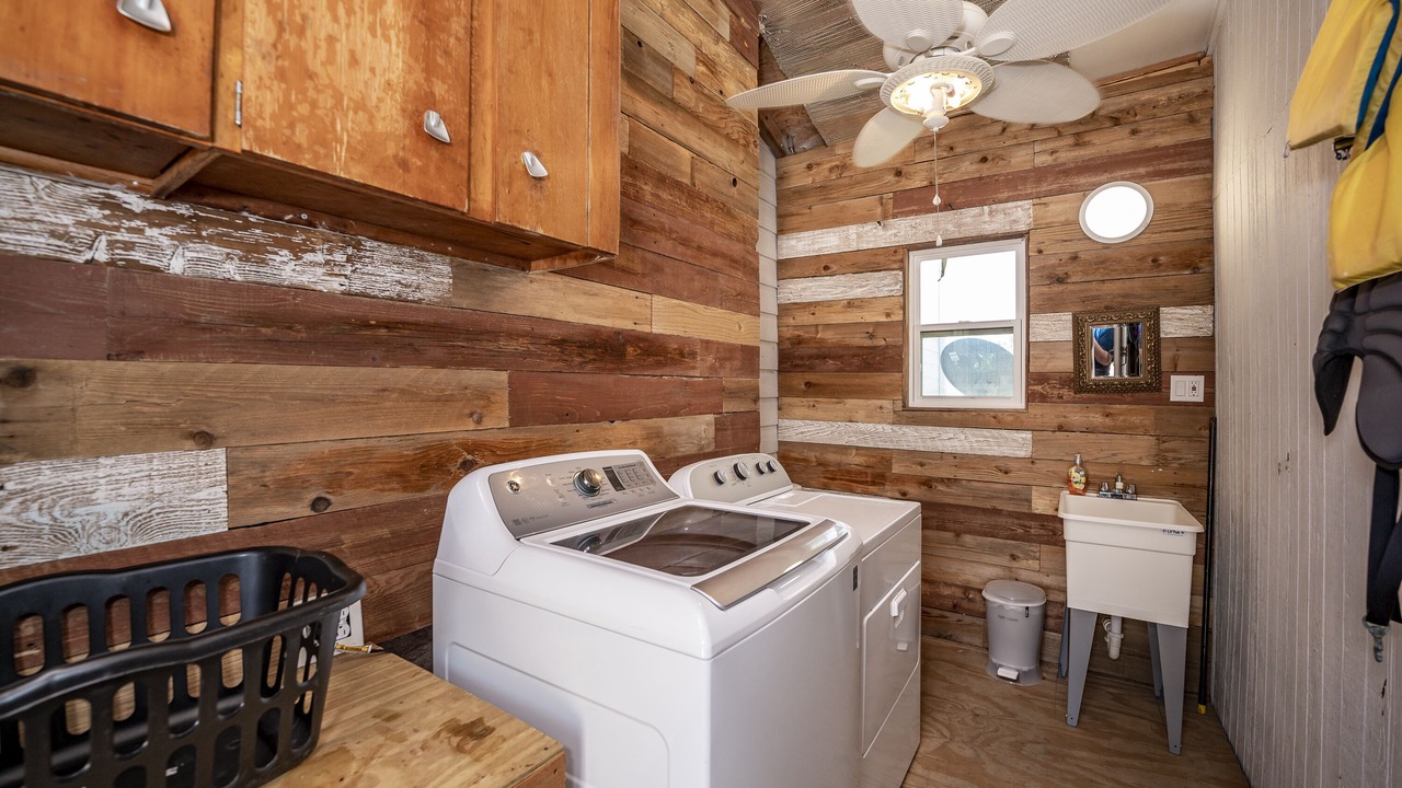 Photo of Bedroom in Cedar Lane