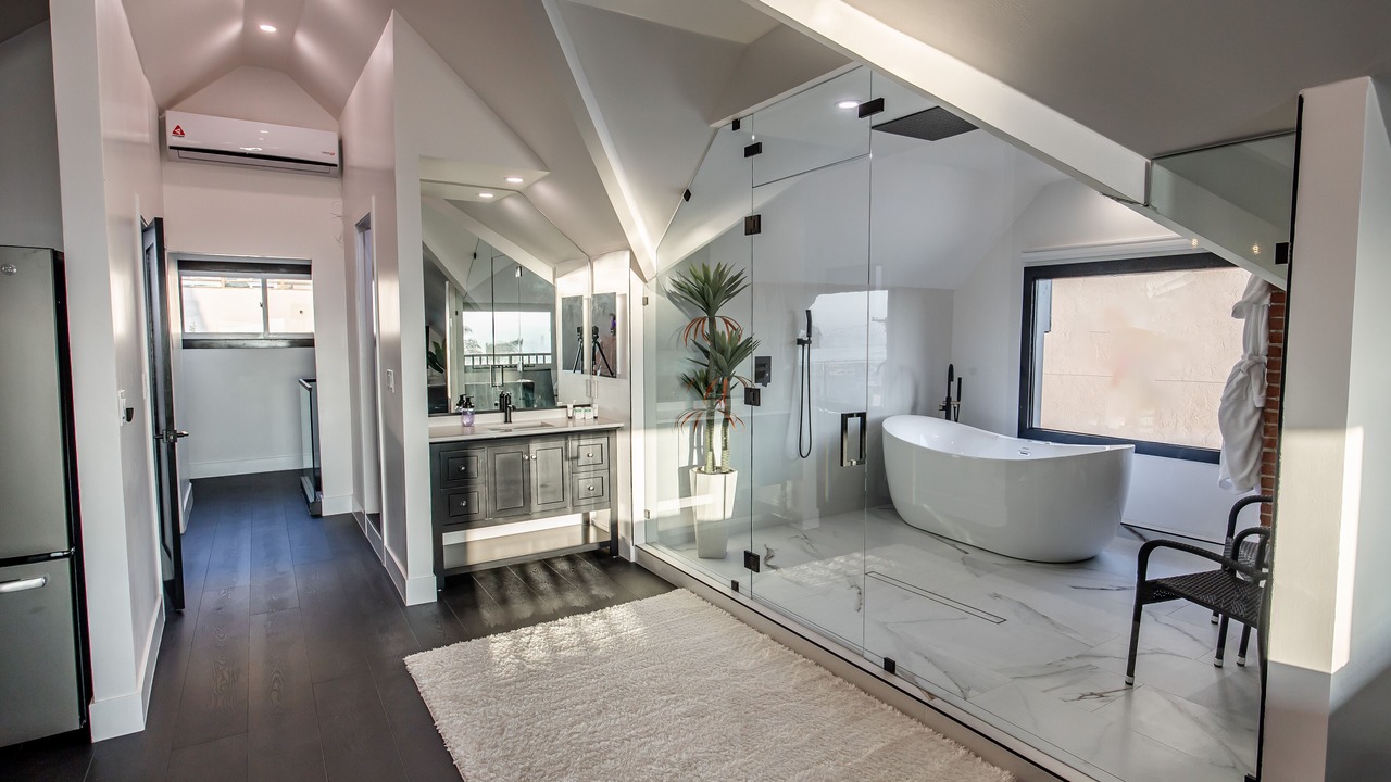 Photo of Bathroom in Bankers Hill