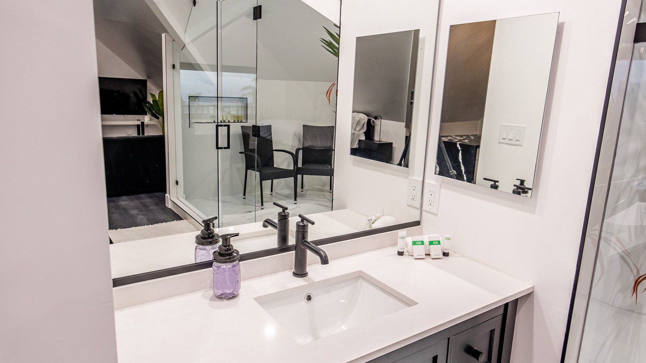 Photo of Bathroom in Bankers Hill