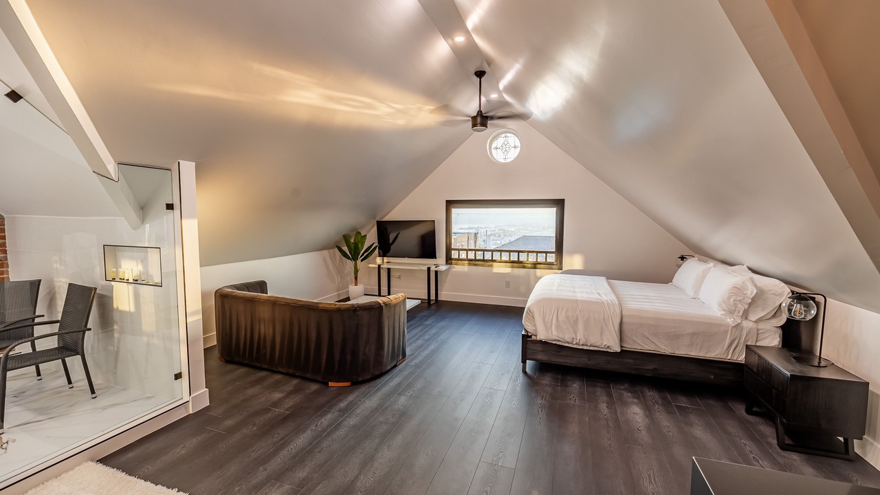 Photo of Bedroom in Bankers Hill