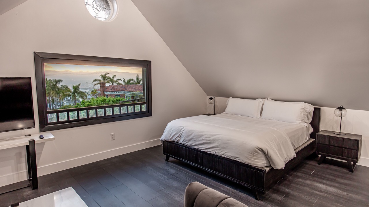 Photo of Bedroom in Bankers Hill