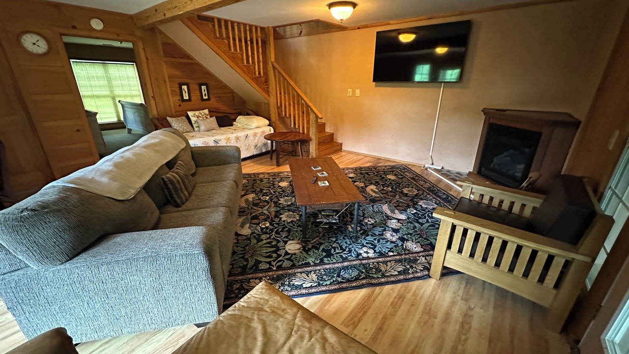 Photo of Livingroom in Clayton