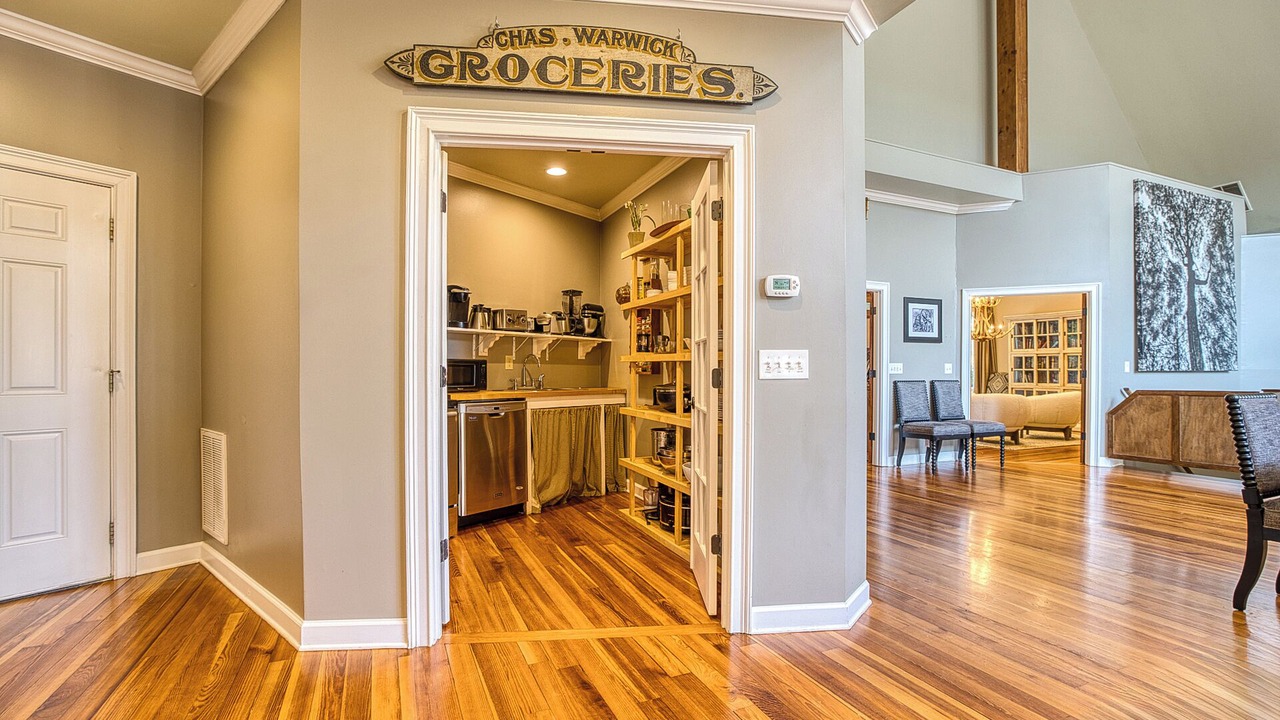 Photo of Others in Mineral Bluff