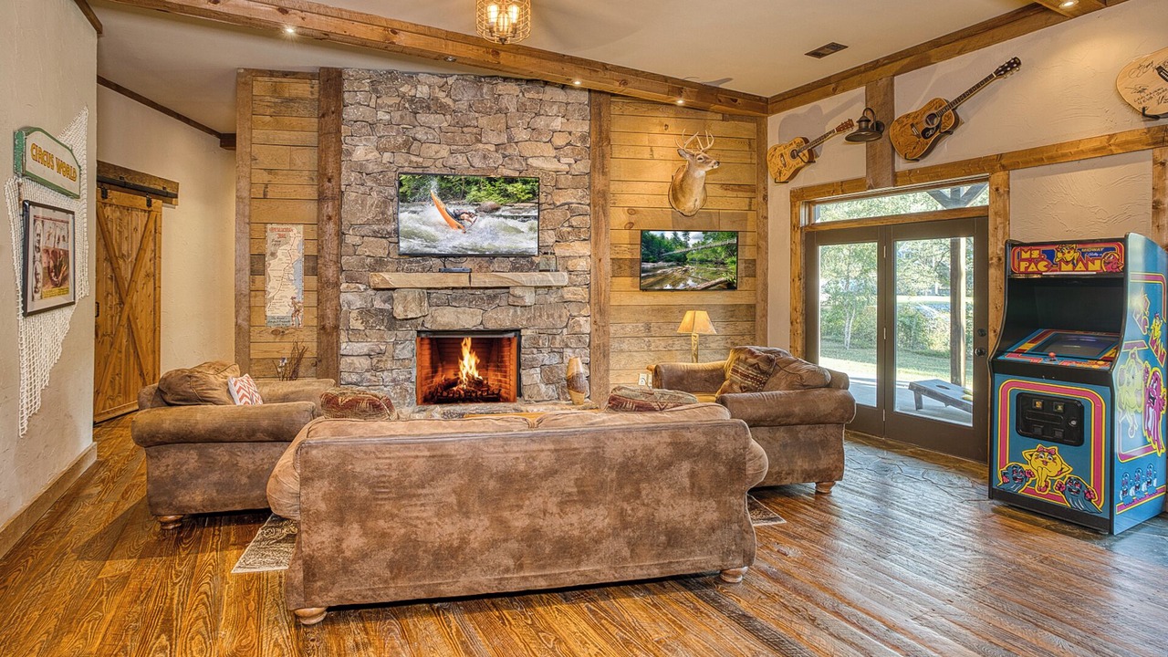 Photo of Outdoor in Mineral Bluff