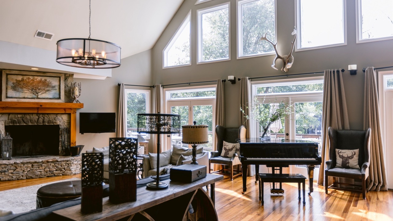 Photo of Livingroom in Mineral Bluff