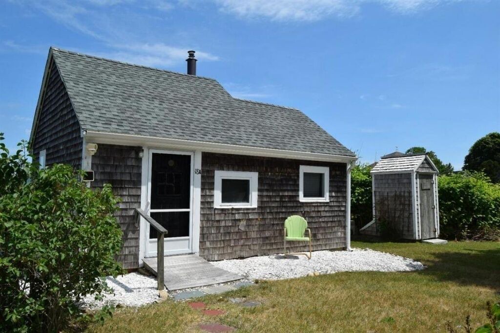 Photo of Bathroom in Sandwich