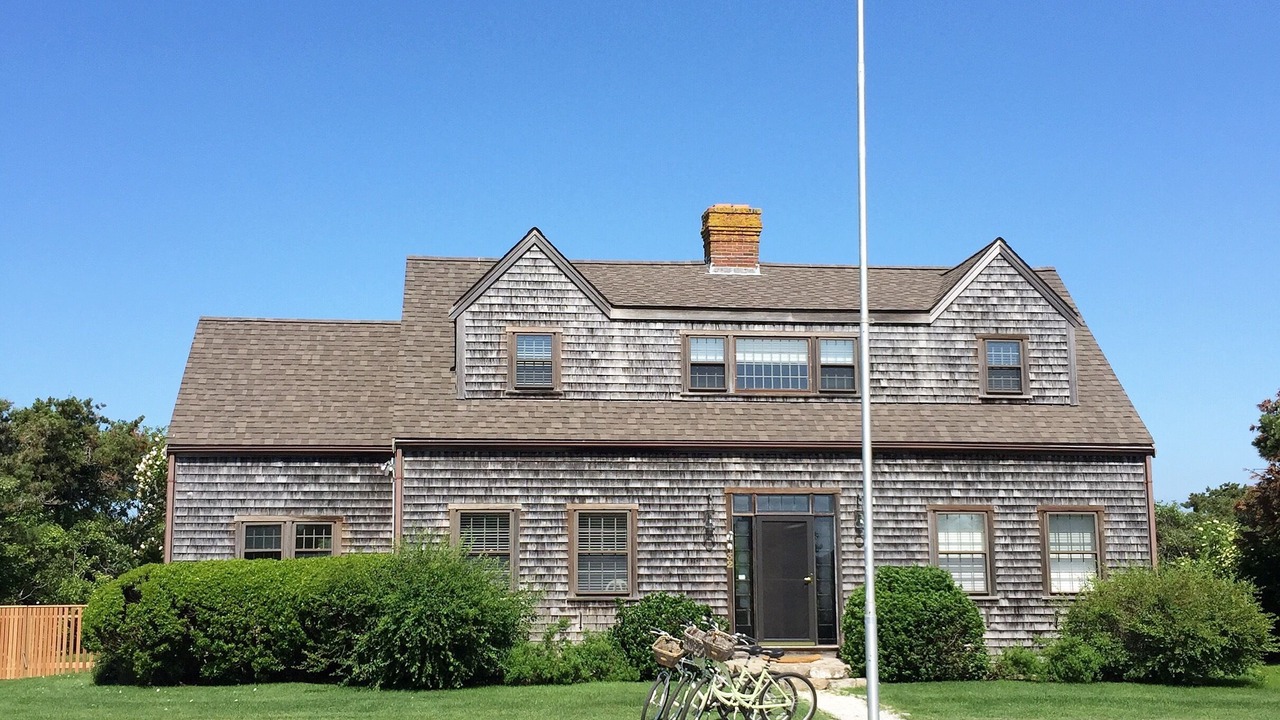 Photo of Others in Surfside