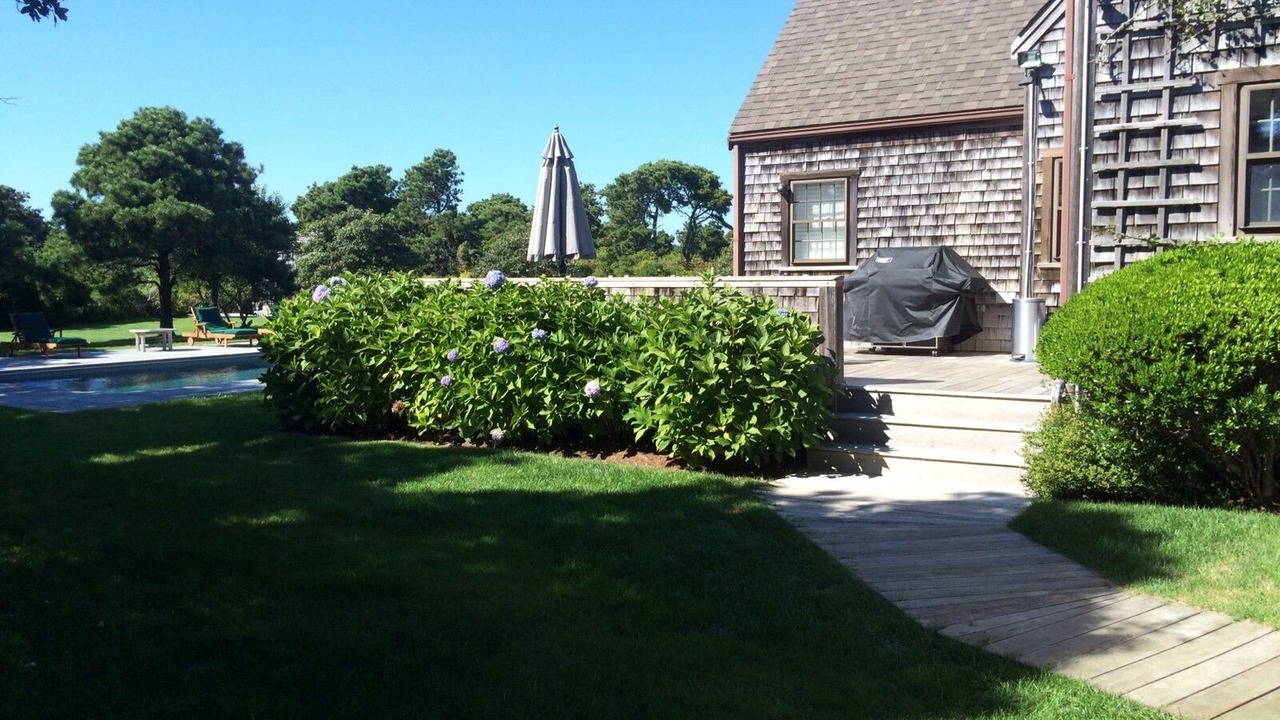 Photo of Others in Surfside