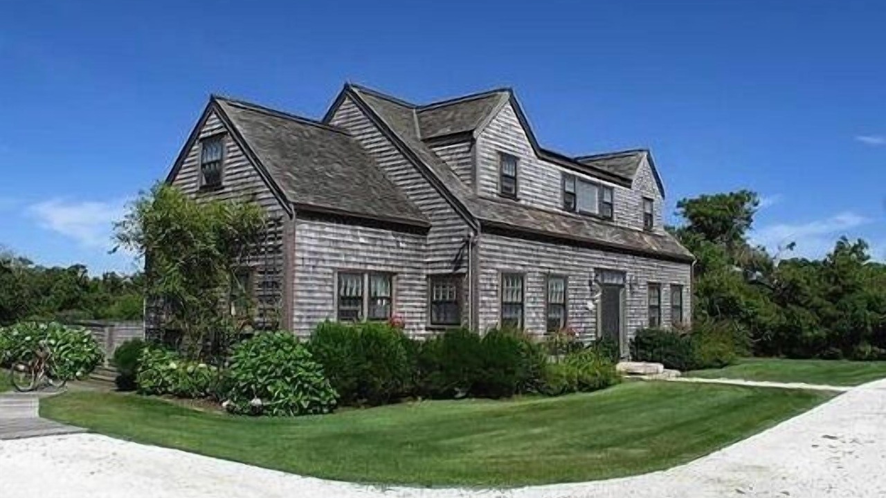 Photo of Others in Surfside