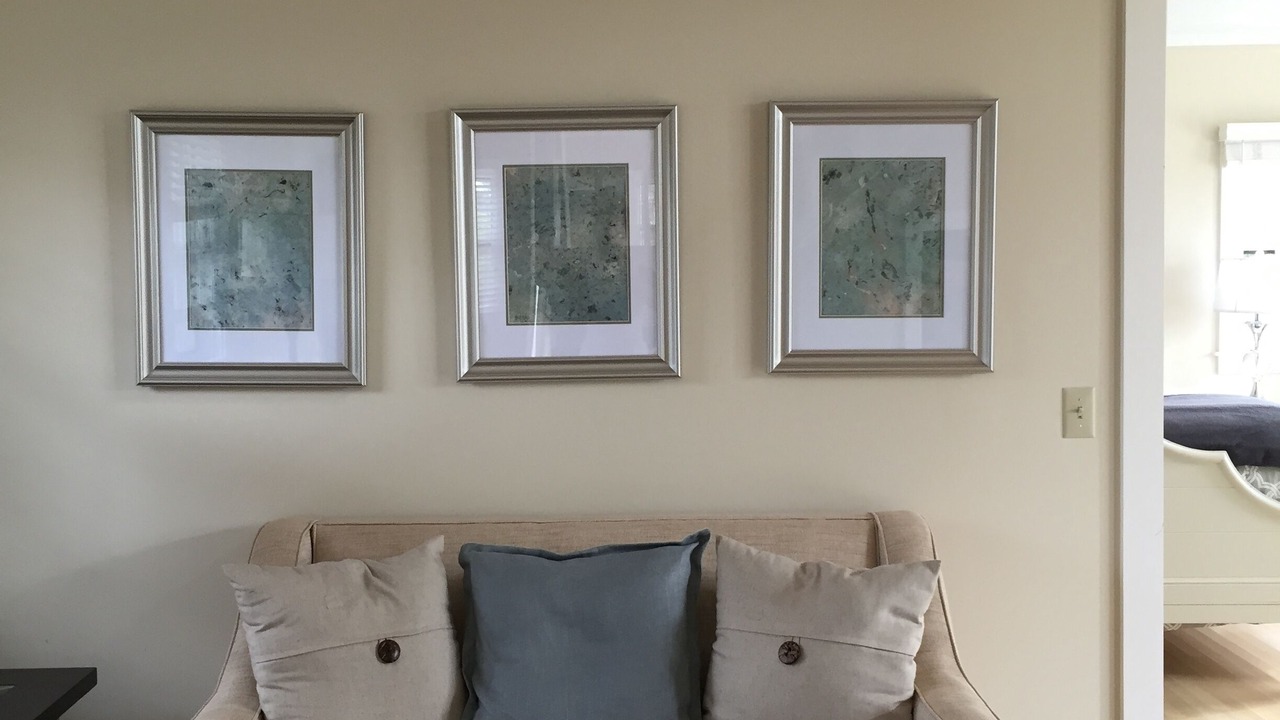 Photo of Livingroom in Surfside