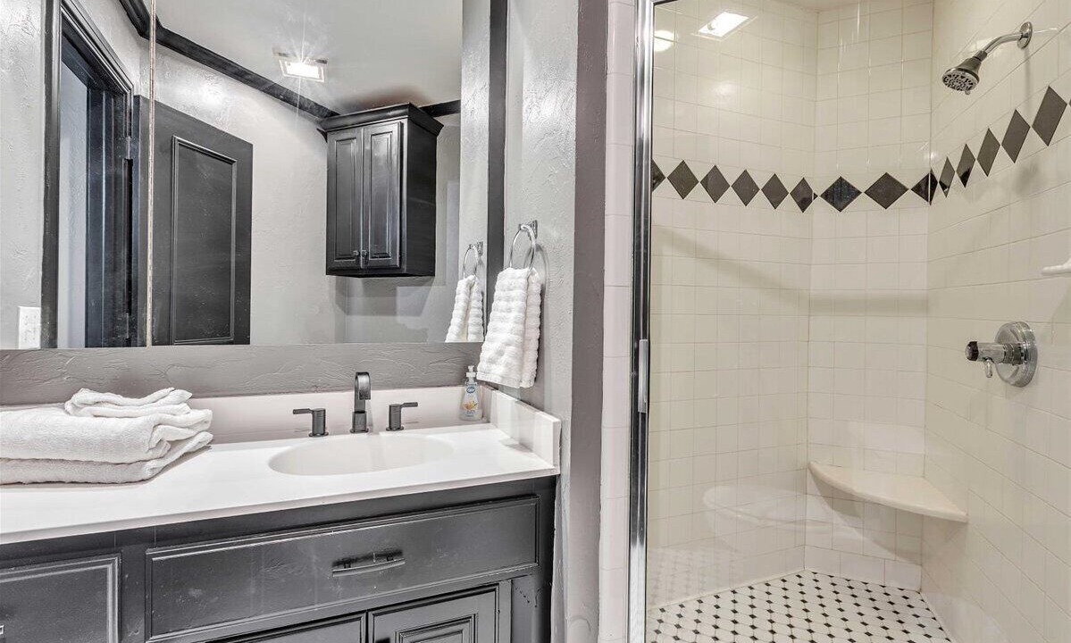 Photo of Bathroom in Edmond