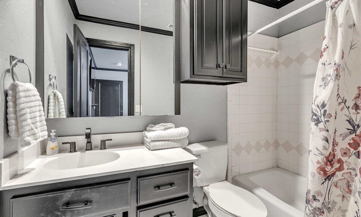 Photo of Bathroom in Edmond