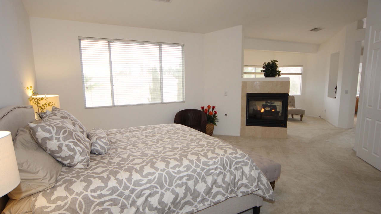 Photo of Livingroom in Spring Valley