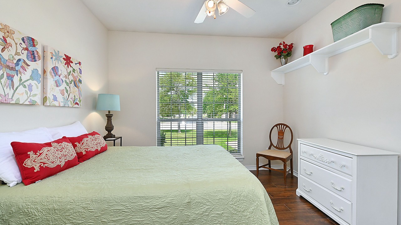Photo of Bedroom in Southwood Valley