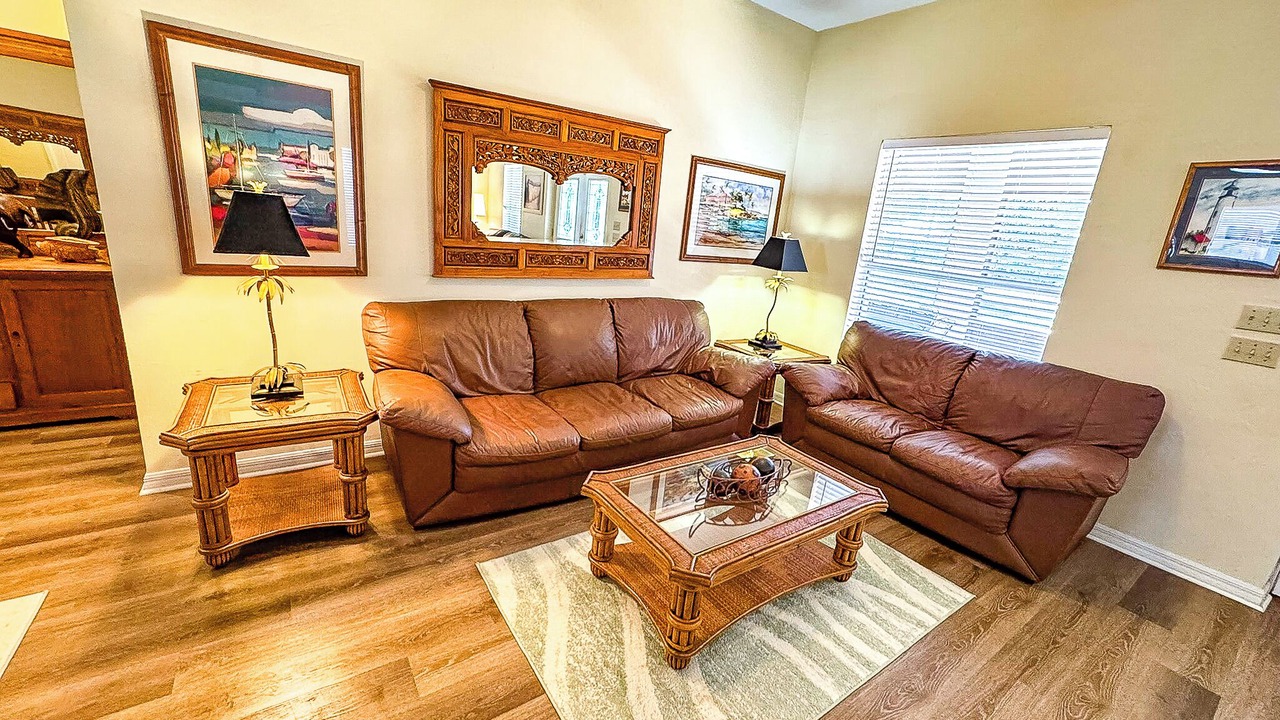 Photo of Livingroom in Carrabelle