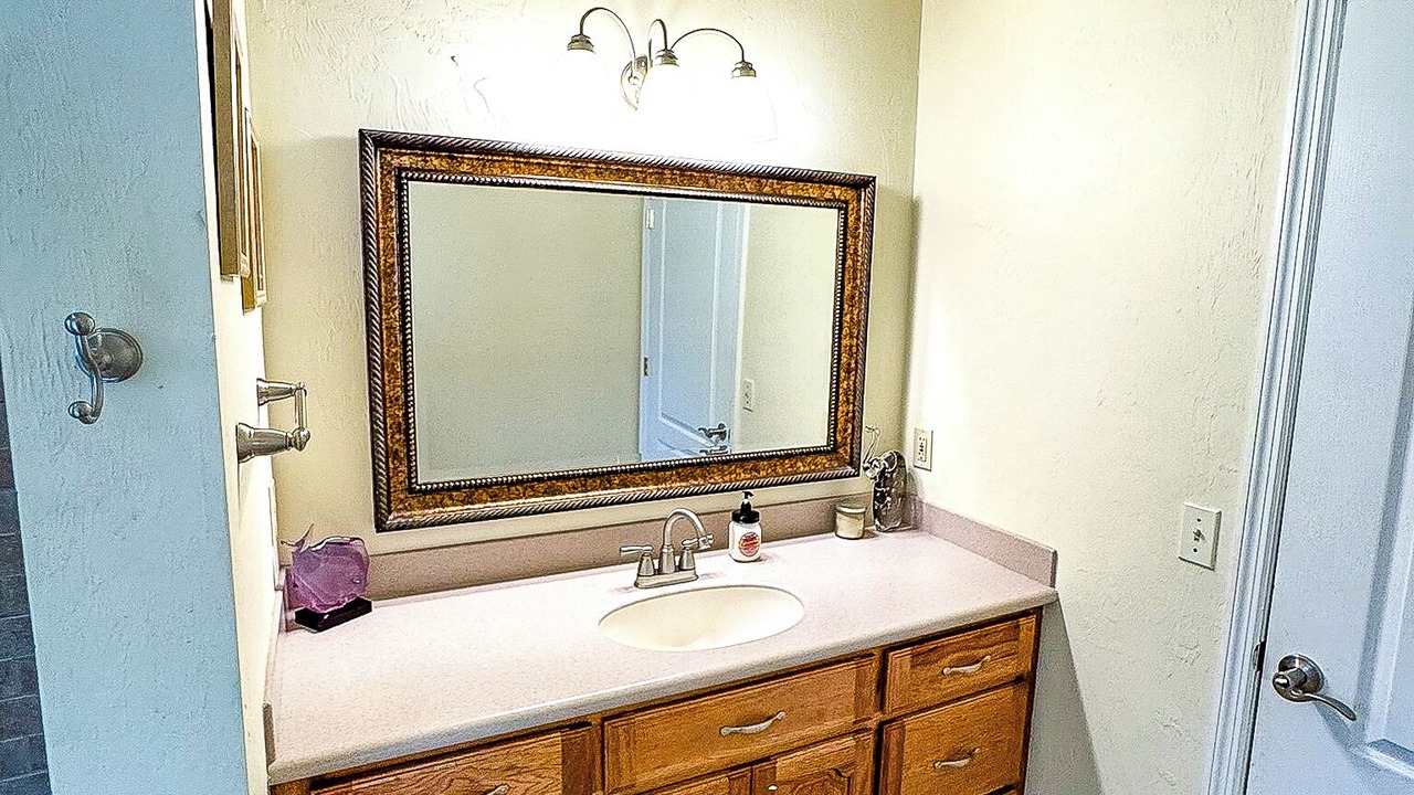 Photo of Bathroom in Carrabelle