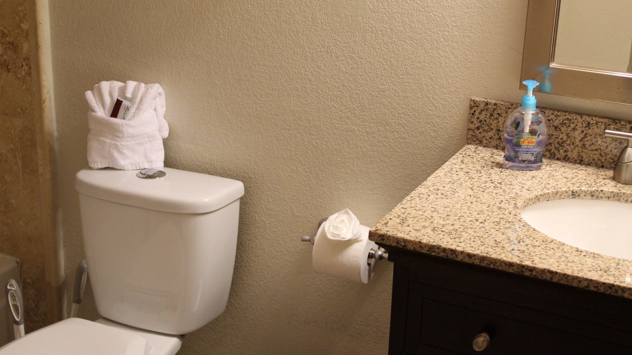 Photo of Bathroom in Galveston