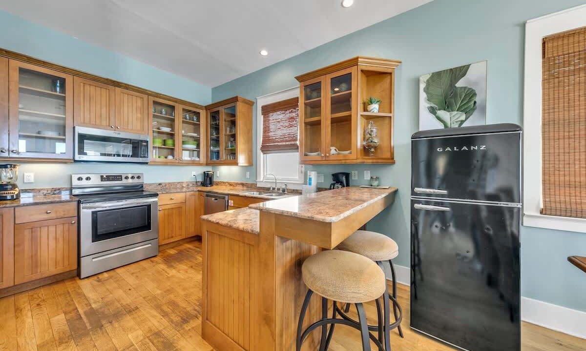 Photo of Others in Delos