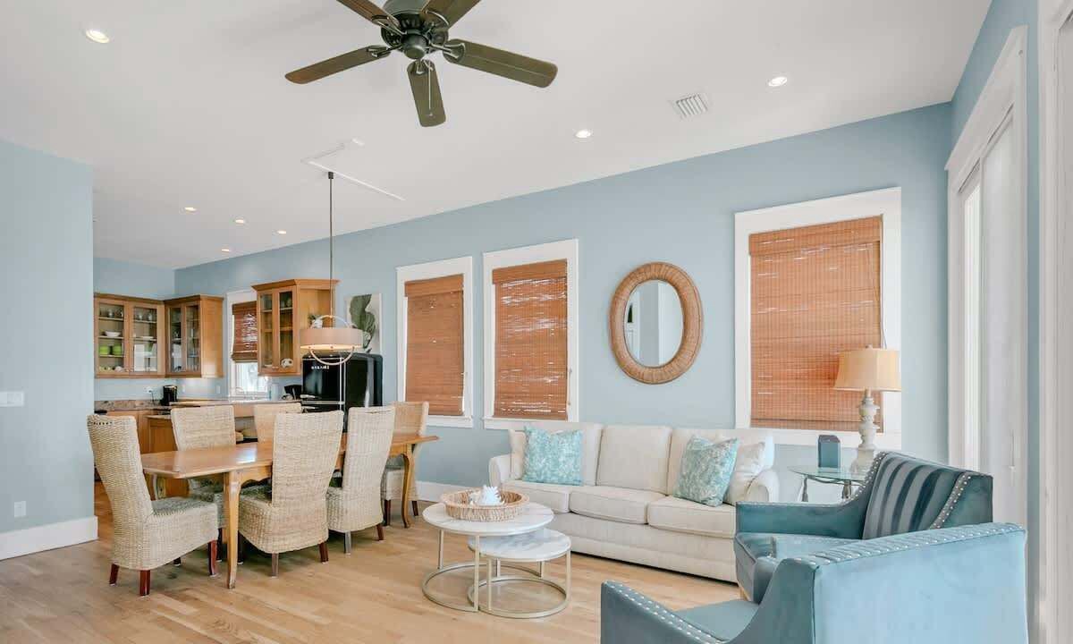 Photo of Others in Delos