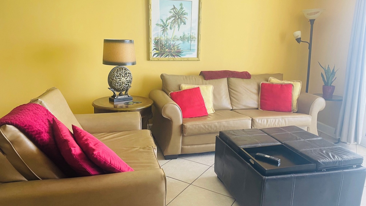 Photo of Livingroom in Long Beach