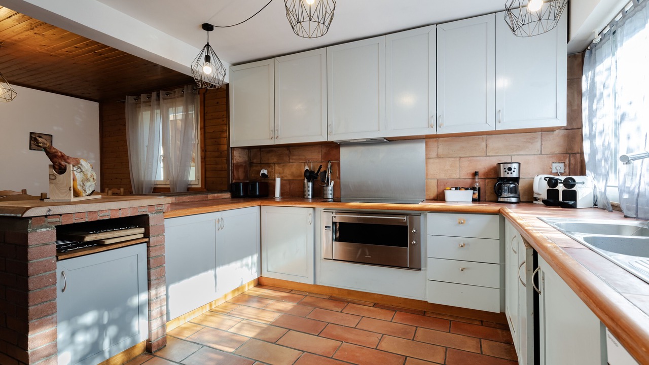 Photo of Kitchen in Saint-Lary-Soulan