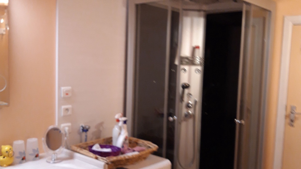 Photo of Bathroom in Ceret