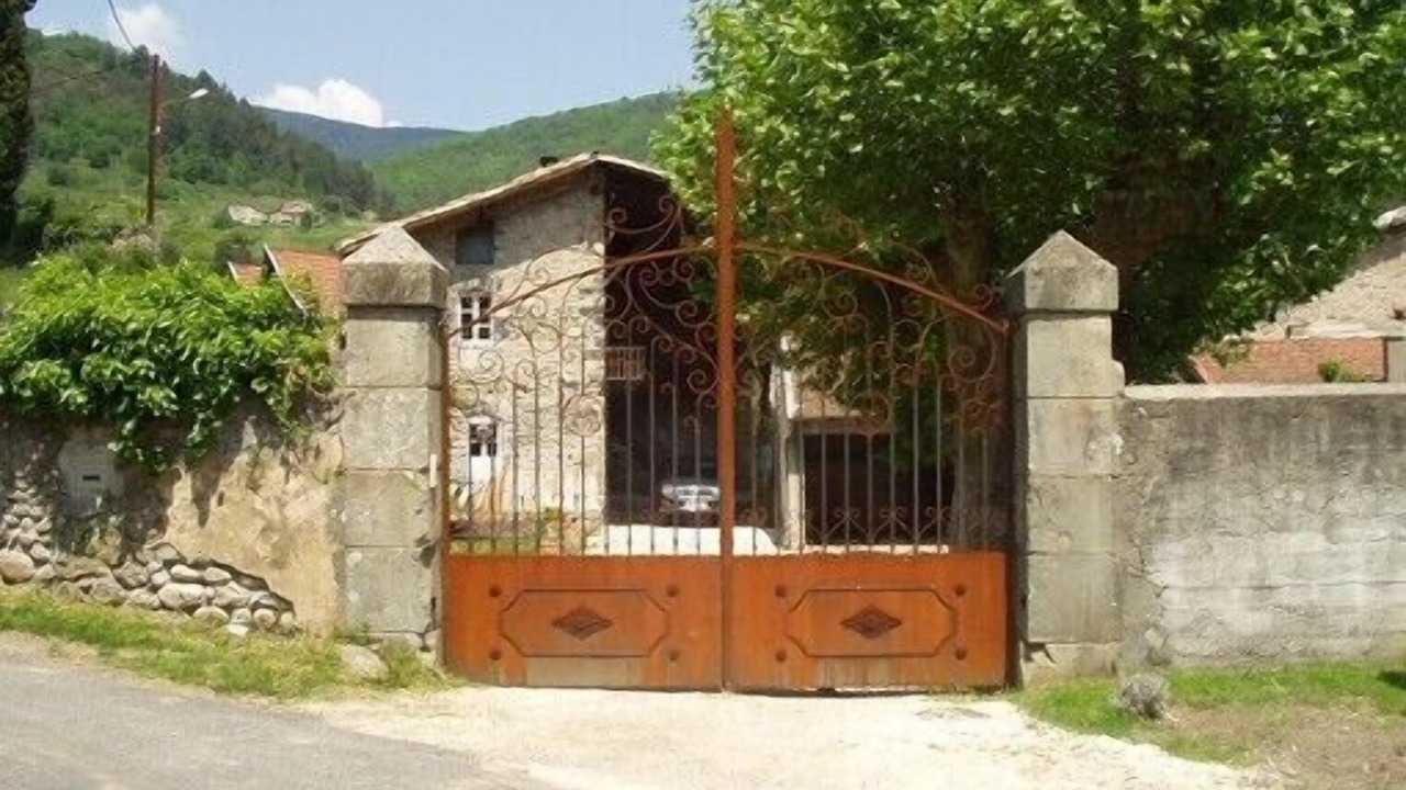 Photo of Outdoor in Pont-de-Labeaume