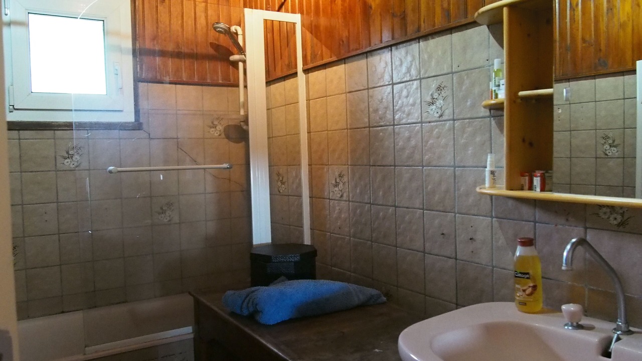 Photo of Bathroom in Saint-Jean-de-Vaulx