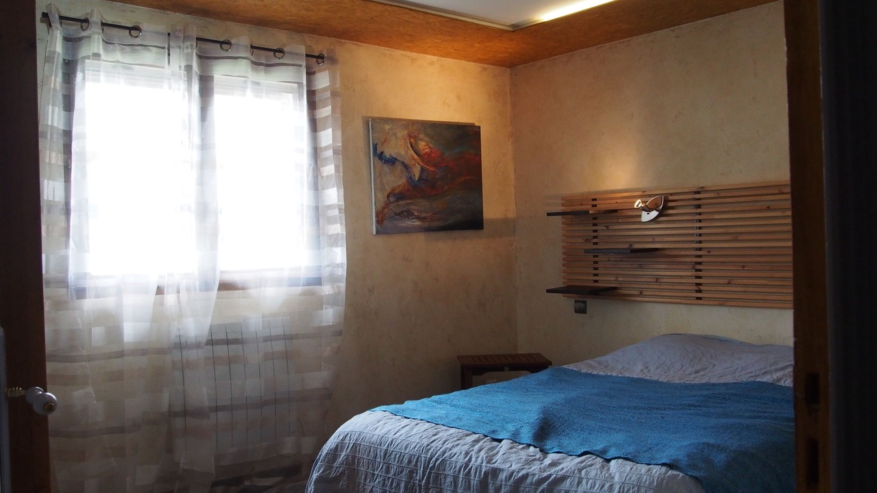 Photo of Bedroom in Saint-Jean-de-Vaulx