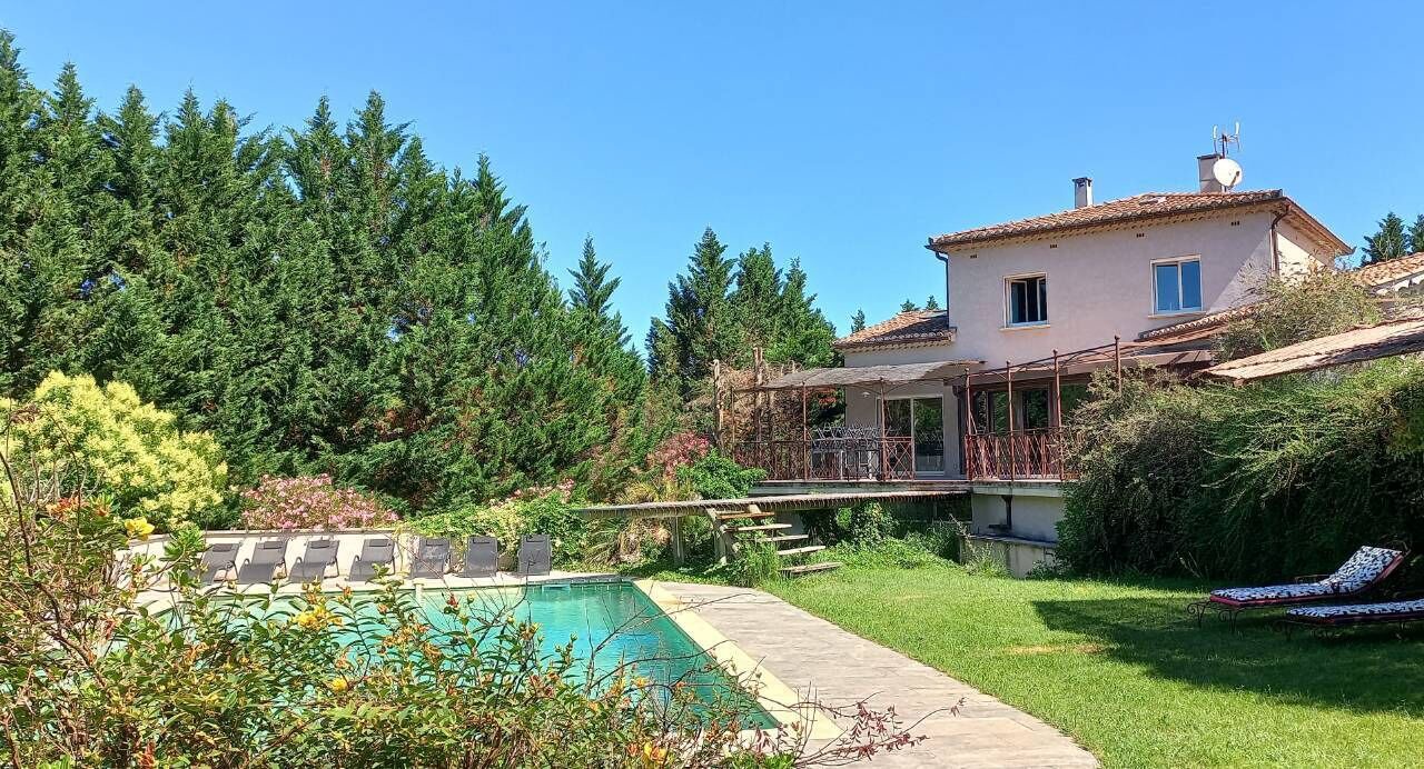 Photo of Outdoor in Salavas