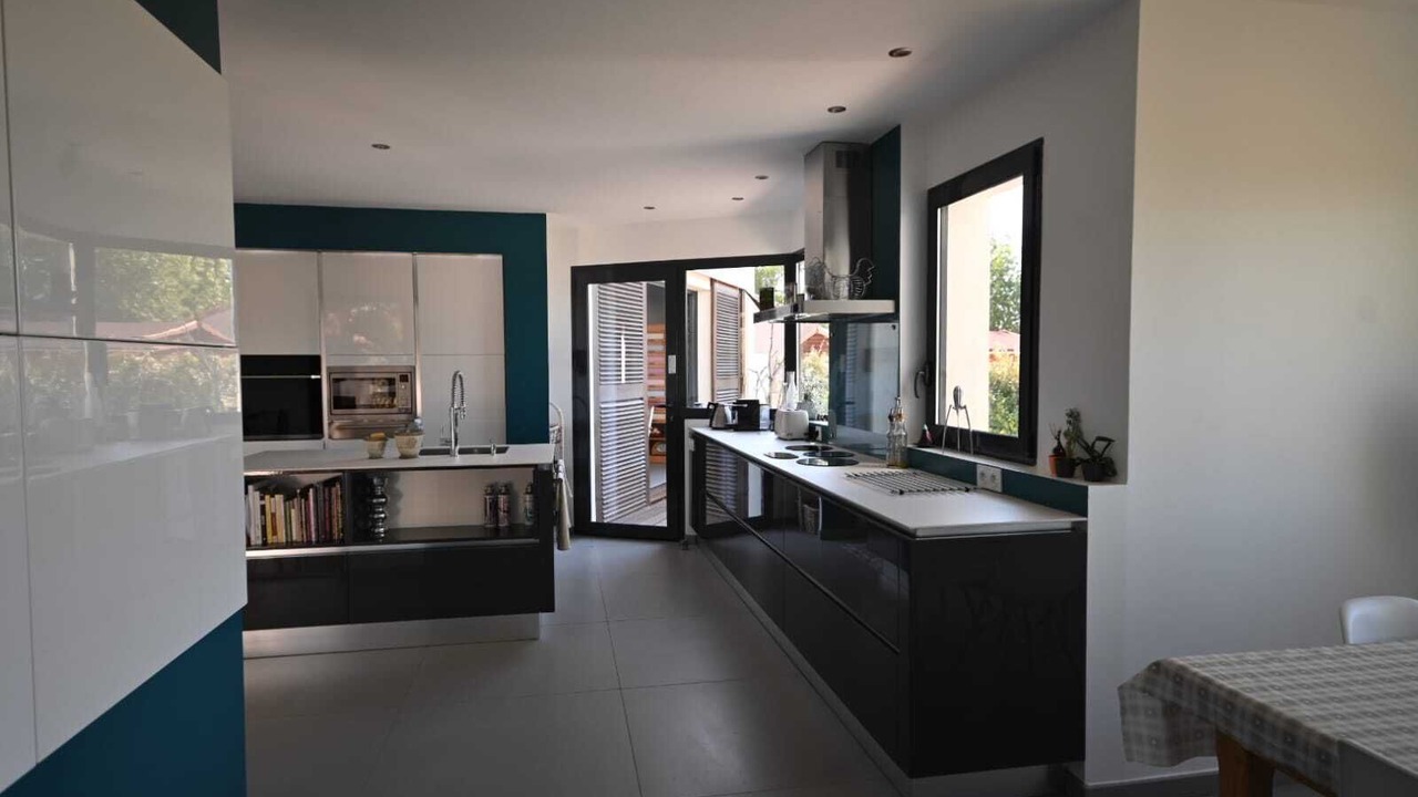Photo of Kitchen in Villarzel-Cabardes