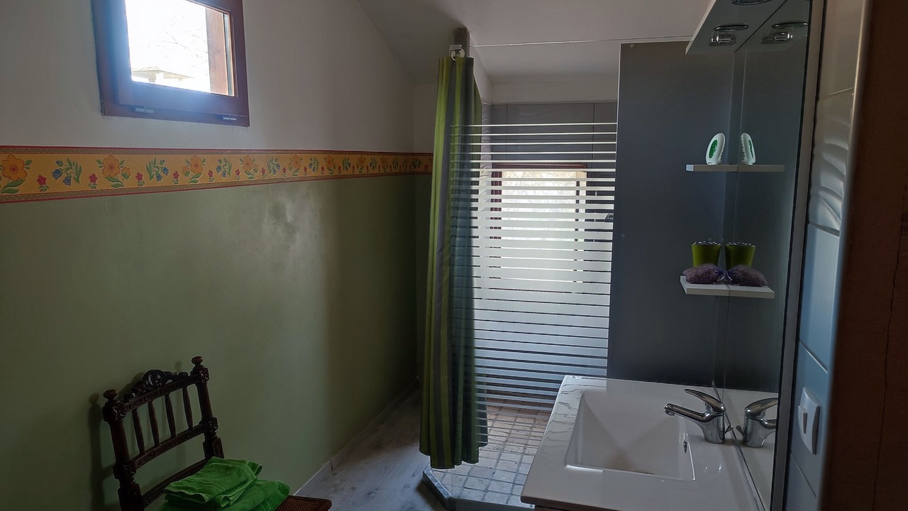 Photo of Bathroom in Pezenas