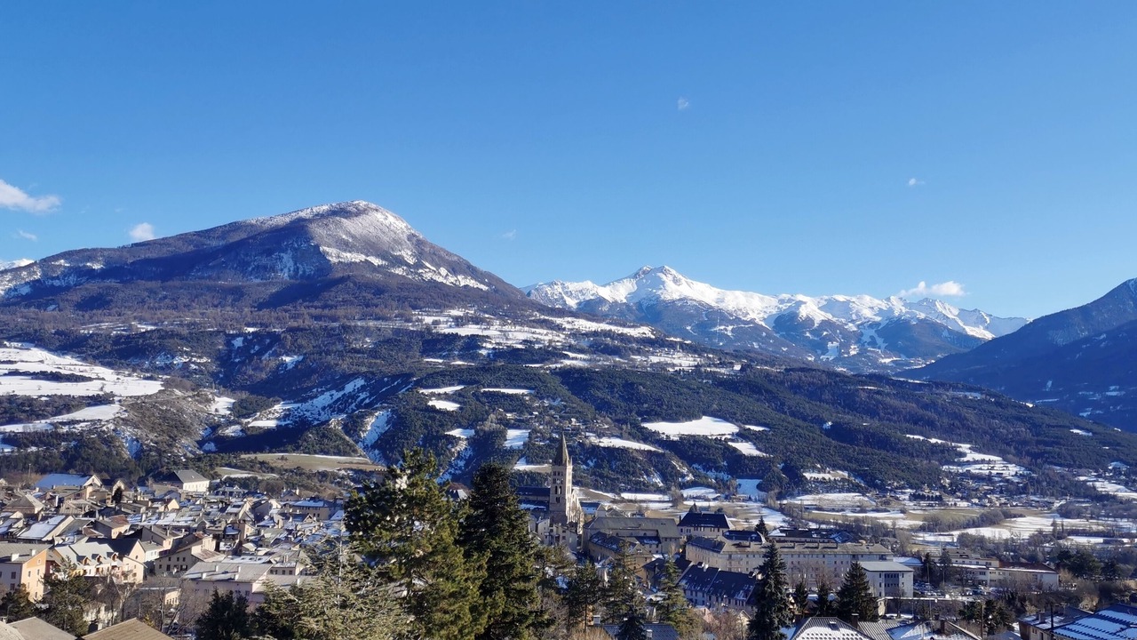 Photo of Others in Embrun